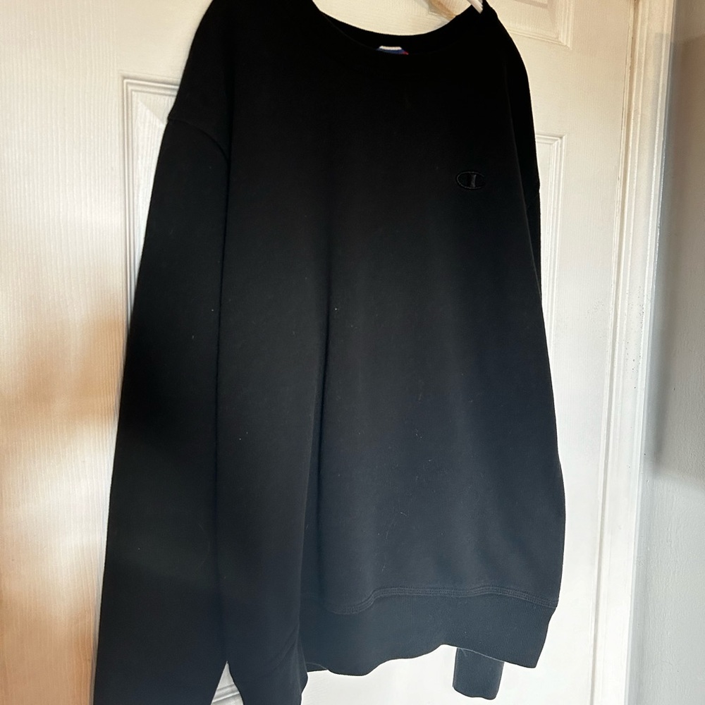 M black Champion crewneck